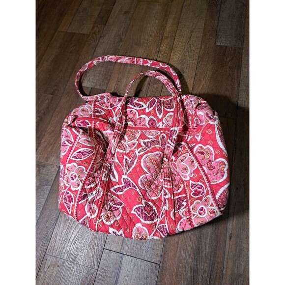 Vera Bradley Rosy Posies Sweet Pleat Tote duffle bag Retired EUC - Picture 1 of 6
